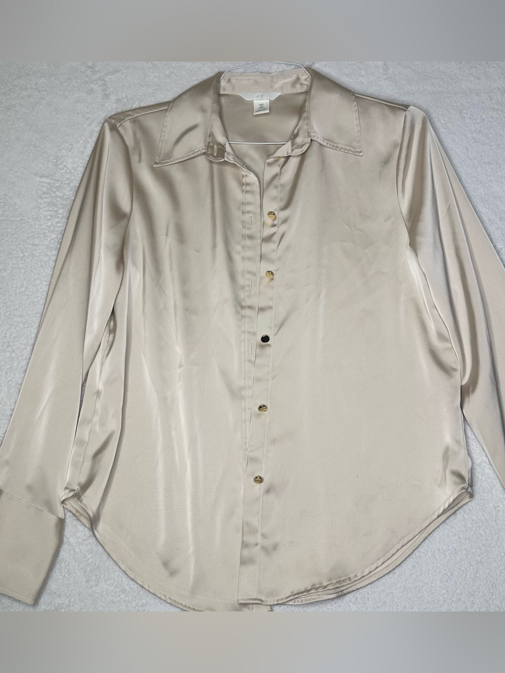 H&M Champagne Satin Button Down Blouse | Women’s Small | Long Sleeve